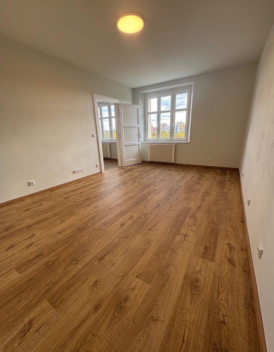 Pronájem bytu 2+kk 54 m², Praha – fotka 1 z 3