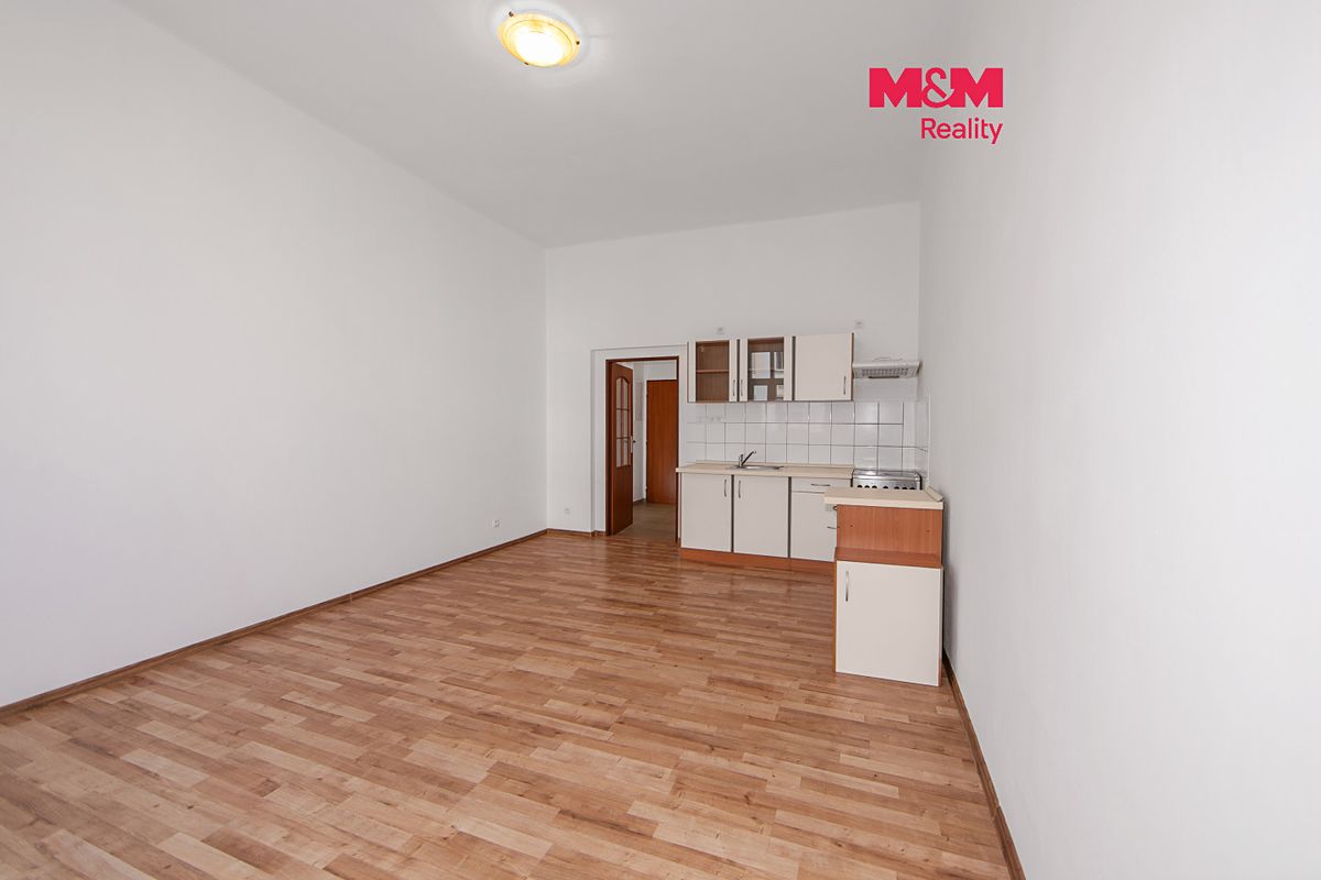 Pronájem bytu 1+kk 43 m²