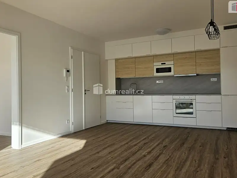 Prodej bytu 2+kk 70 m², Kladno – náhled fotky 2