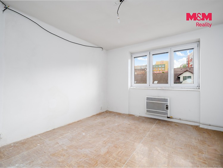 Prodej bytu 2+1, 56 m² (3 z 23)
