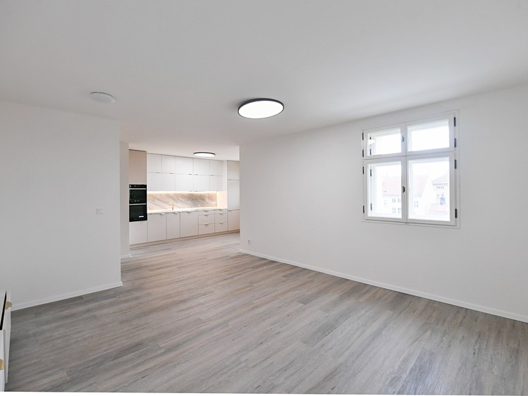 Квартира 3+kk на продаж, 93 м² (4 з 17)