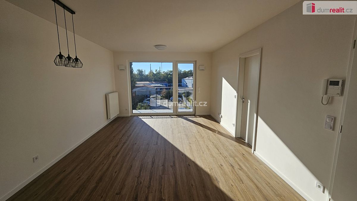 Prodej bytu 2+kk 66 m², Kladno – fotka 1 z 3