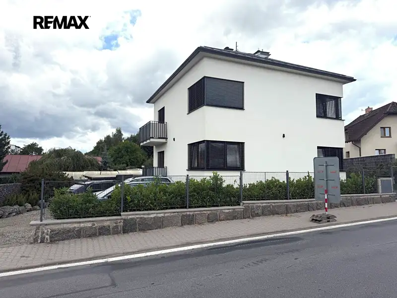Pronájem bytu 2+kk 54 m², Nové Město na Moravě – náhled fotky 1