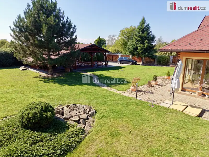 Prodej rodinného domu 200 m², pozemek 2055 m², Žeranovice – náhled fotky 3
