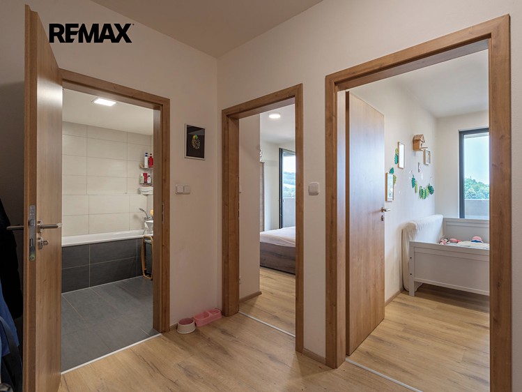 Pronájem bytu 3+kk, 109 m² (4 z 19)