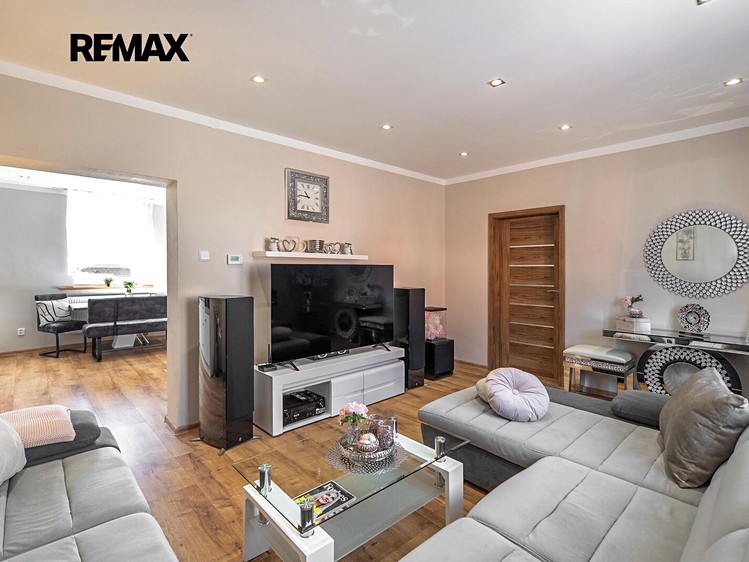 Будинок на продаж, 200 м² (5 з 14)