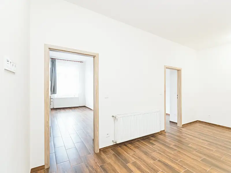 Pronájem bytu 2+1 59 m², Praha – náhled fotky 2