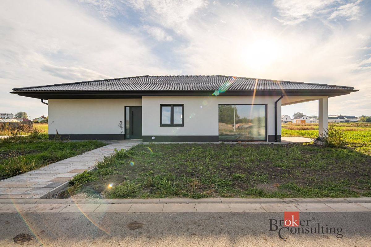 Prodej rodinného domu 127 m², pozemek 729 m², Dašice – fotka 1 z 3