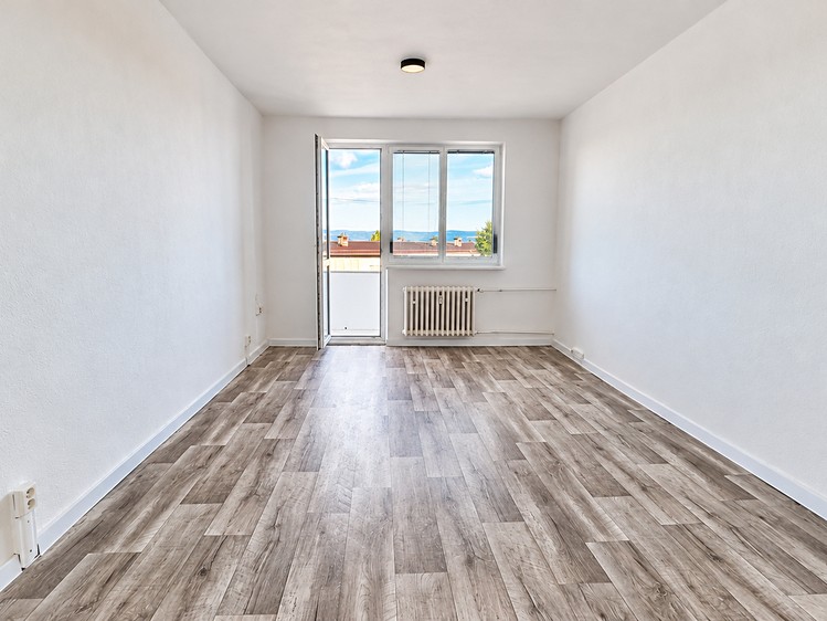 Квартира 2+1 на продаж, 54 м² (1 з 12)