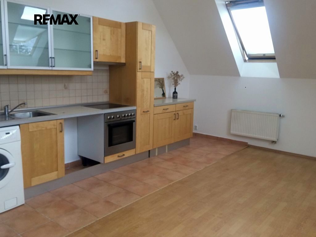 Pronájem bytu 2+kk 50 m²