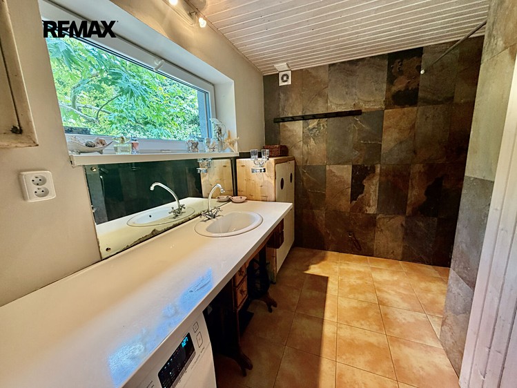 Prodej domu, 168 m² (16 z 38)
