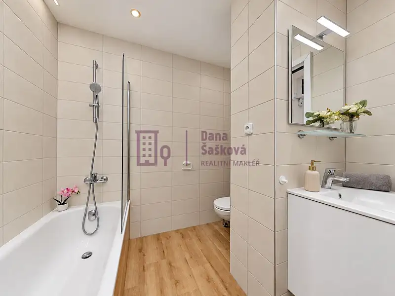 Prodej bytu 3+1 62 m², Nová Bystřice – náhled fotky 3