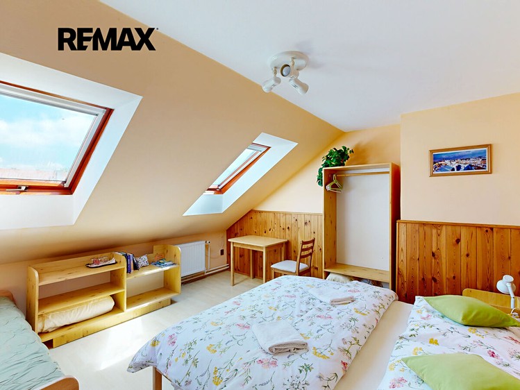 Комерційне приміщення на продаж, 281 м² (41 з 47)
