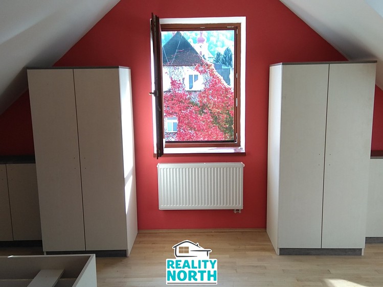 Haus zum Kauf, 690 m² (4 von 9)