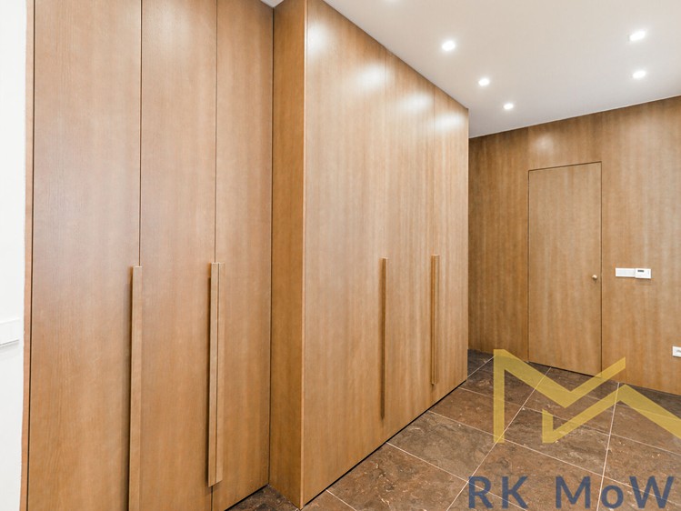Квартира 3+kk в оренду, 93 м² (15 з 16)