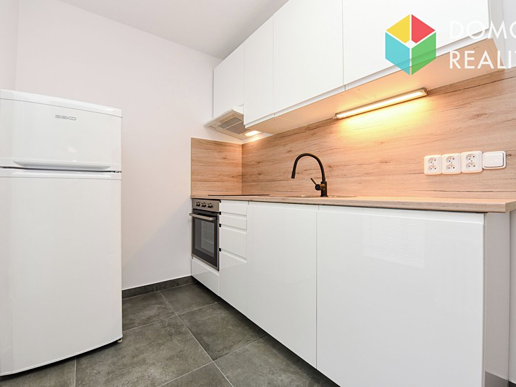 Квартира 1+1 в оренду, 40 м² (1 з 11)