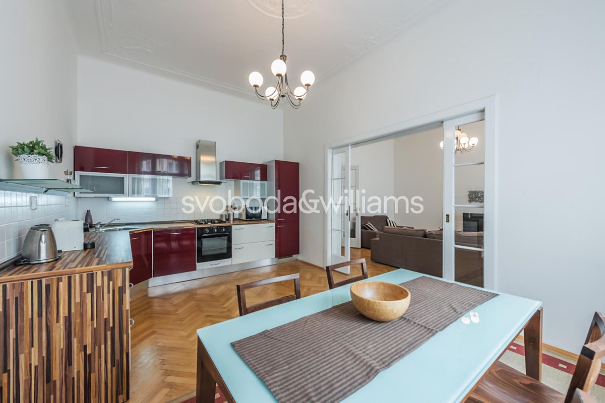Pronájem bytu 3+1 104 m² – fotografie 3
