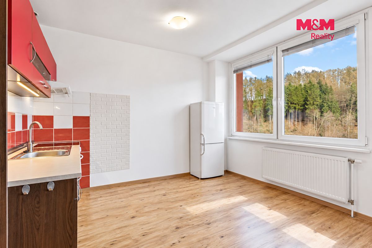 Pronájem bytu 1+kk 34 m² – fotografie 3