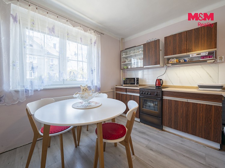 Prodej domu, 243 m² (7 z 30)
