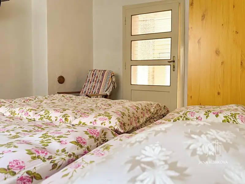 Prodej rodinného domu 207 m², pozemek 491 m², Bukovany – náhled fotky 3