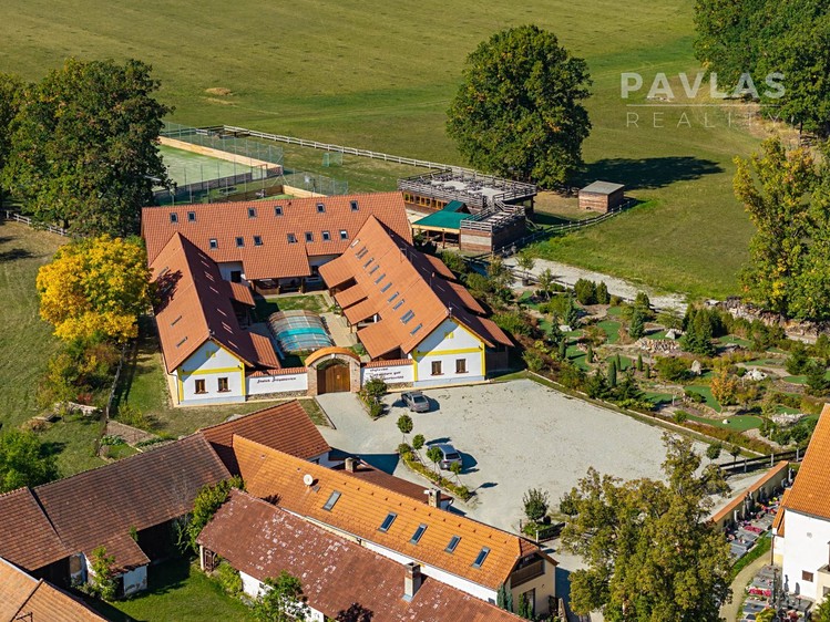 Prodej domu, 1 805 m² (26 z 37)