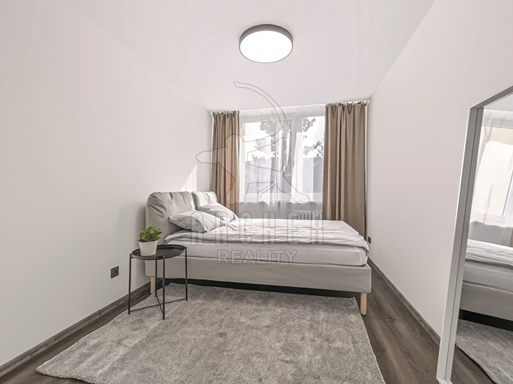 Prodej bytu 2+kk, 42 m² (24 z 27)