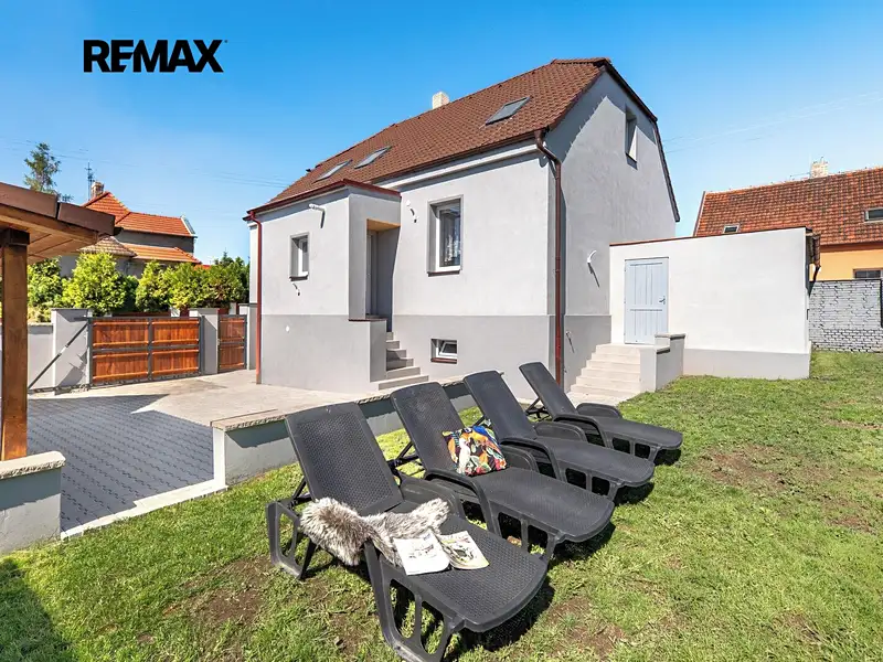 Prodej rodinného domu 200 m², pozemek 435 m², Kladno – náhled fotky 2