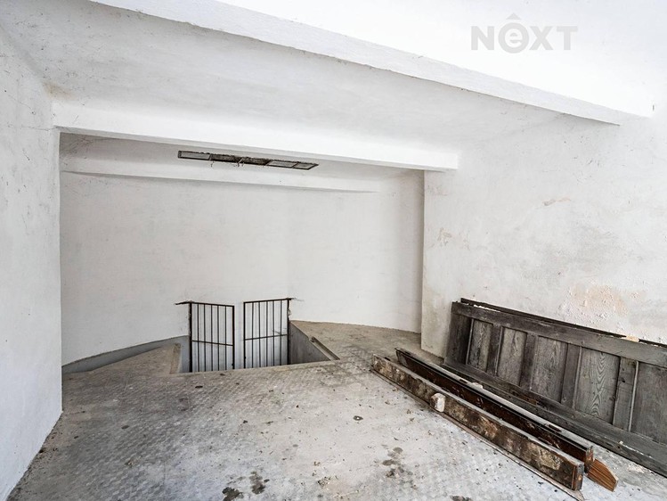 Комерційне приміщення на продаж, 287 м² (18 з 19)