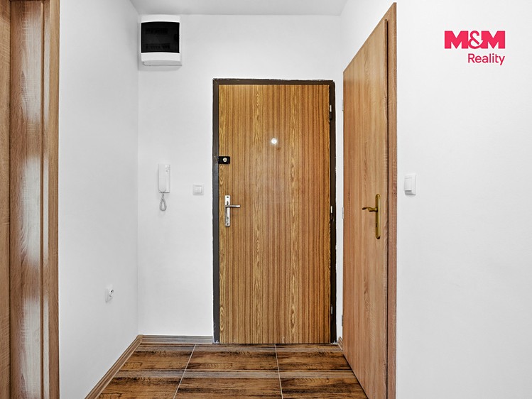 Wohnung 1+1 zum Kauf, 39 m² (9 von 13)