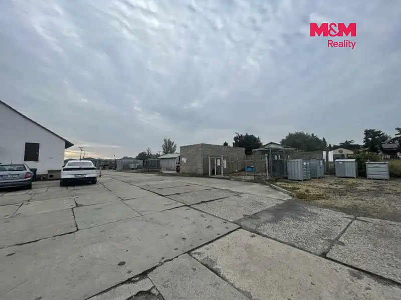 Pronájem obchodního prostoru 40 m², Kostelec nad Labem – náhled fotky 3