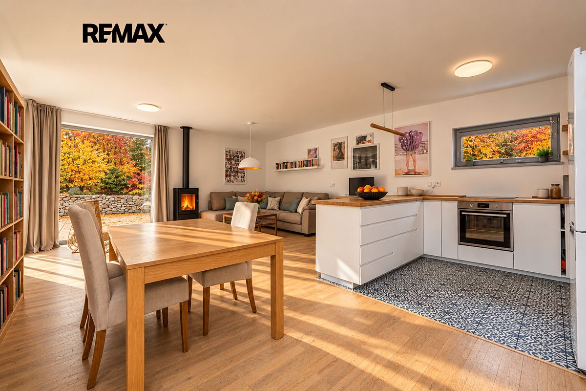 Prodej rodinného domu 137 m², pozemek 1114 m², Koněprusy – fotka 1 z 3