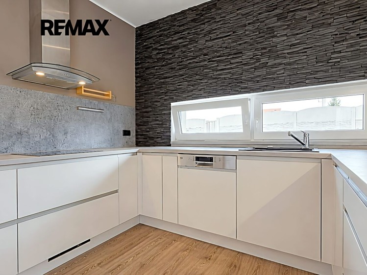 Prodej domu, 92 m² (7 z 54)