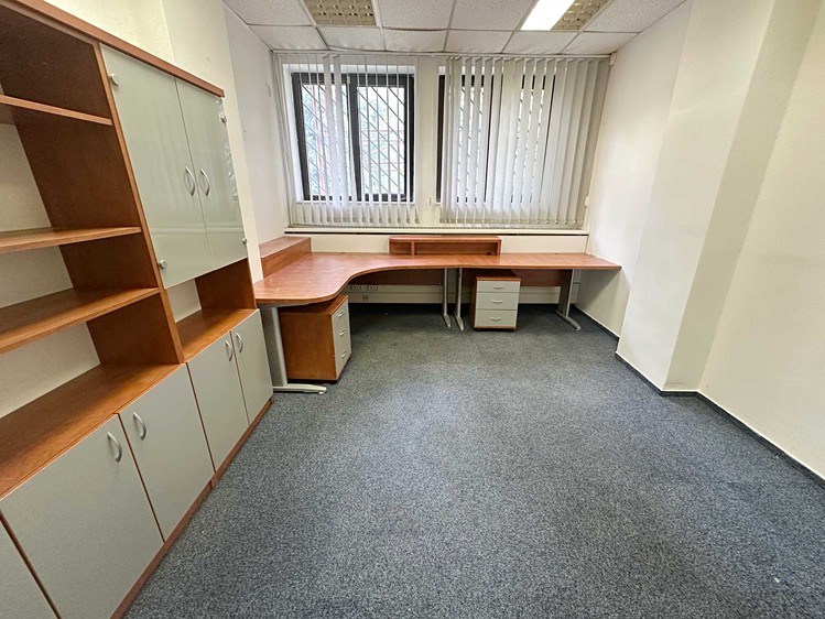 Gewerbefläche zur Miete, 20 m² (1 von 8)