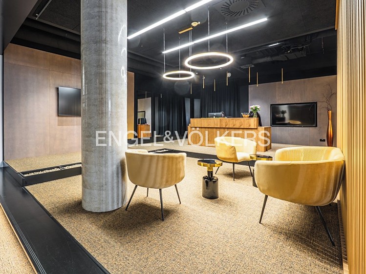 Комерційне приміщення в оренду, 1 000 м² (5 з 15)