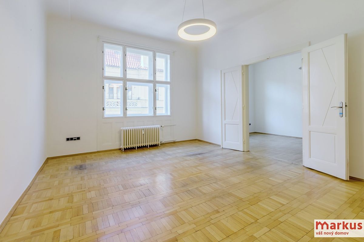 Pronájem bytu 2+1 70 m² – fotografie 2