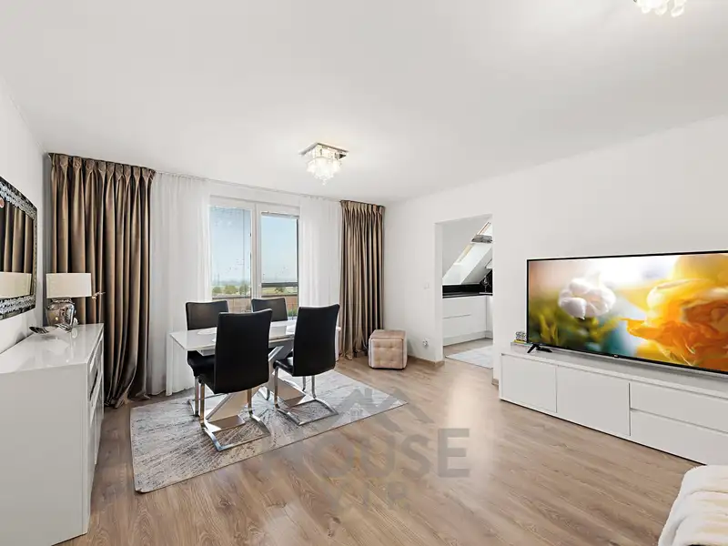 Prodej bytu 3+1 65 m², Nehvizdy – náhled fotky 1
