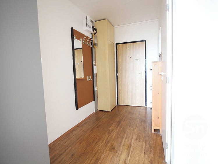 Квартира 2+kk в оренду, 42 м² (7 з 10)