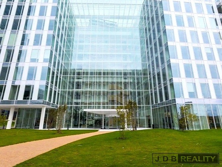 Pronájem komerčního prostoru, 190 m² (4 z 12)