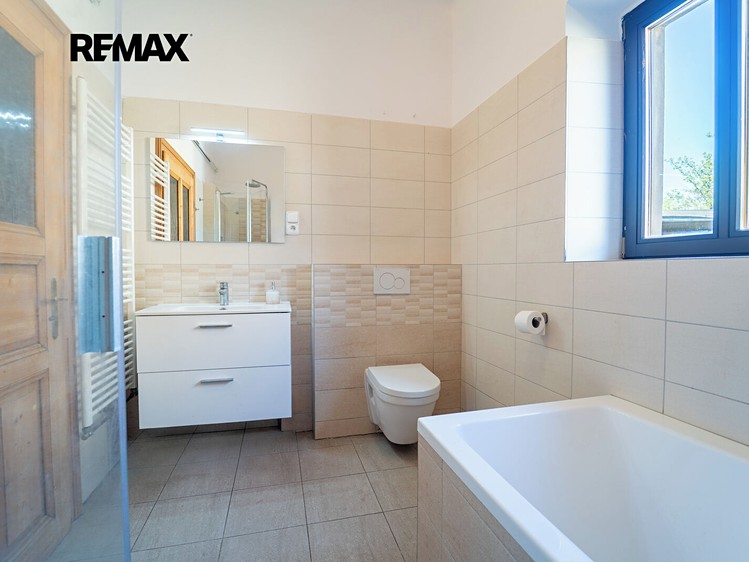 Будинок на продаж, 220 м² (22 з 51)