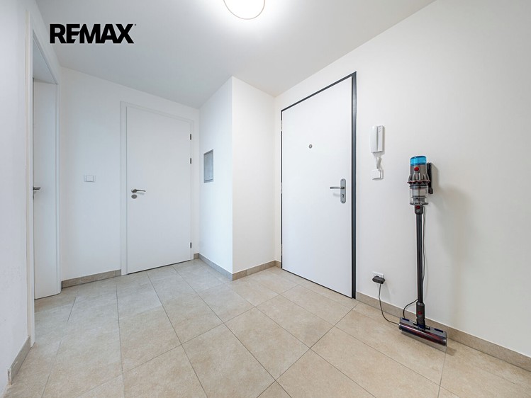 Wohnung 2+kk zum Kauf, 56 m² (21 von 26)