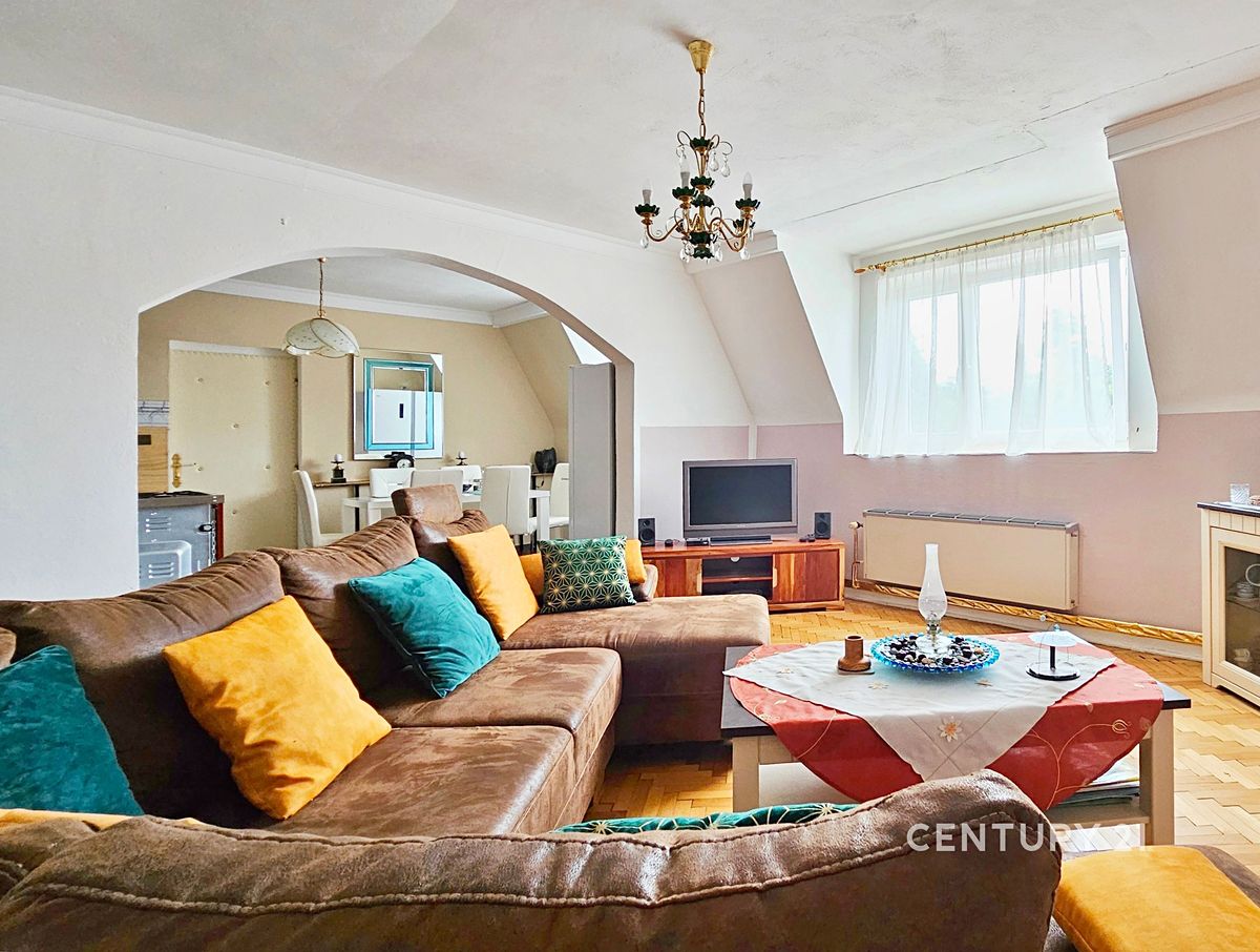 Pronájem bytu 3+kk 79 m²