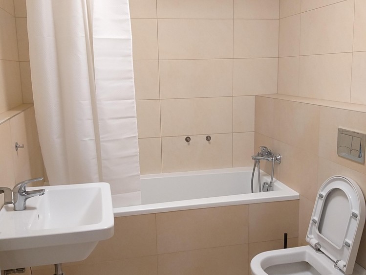 Квартира 1+kk в оренду, 34 м² (7 з 10)