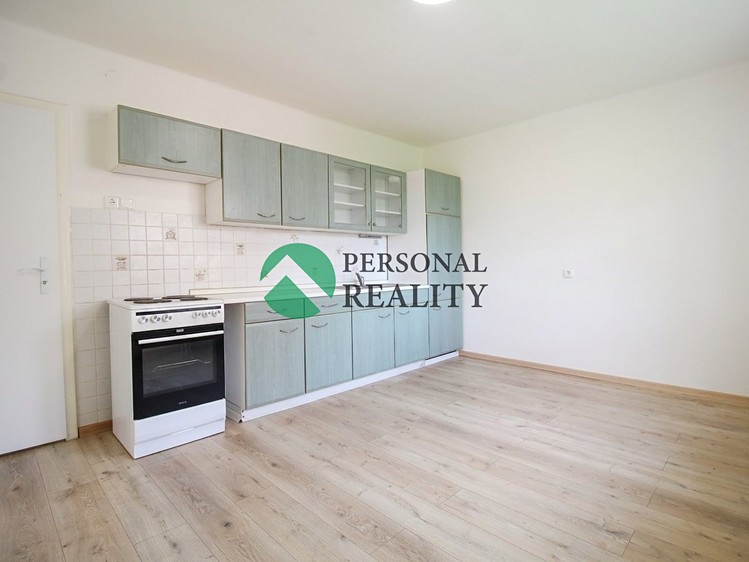 Wohnung 2+1 zur Miete, 54 m² (1 von 9)