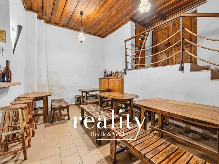 Prodej nemovitosti, 77 m² (7 z 26)
