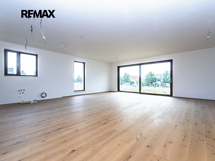 Prodej domu, 195 m² (9 z 32)