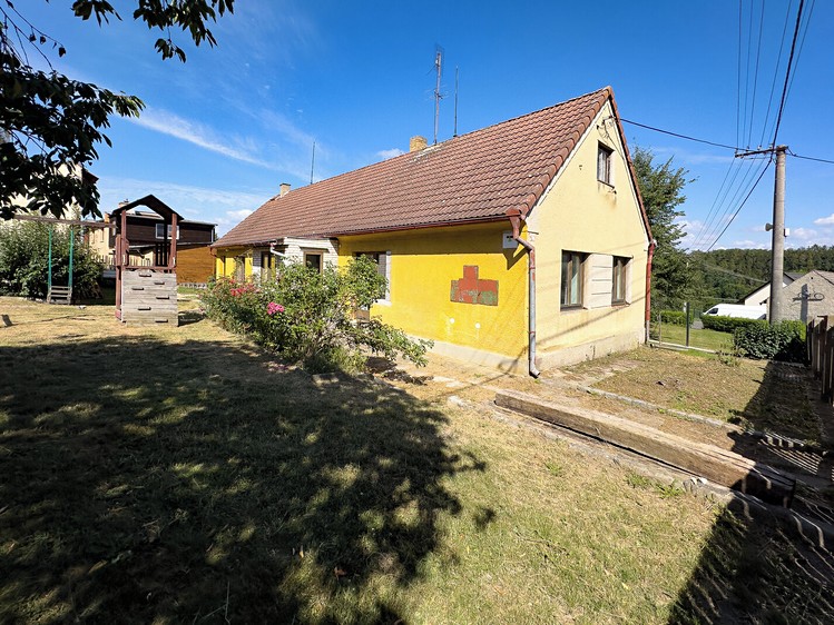 Haus zum Kauf, 136 m² (1 von 27)