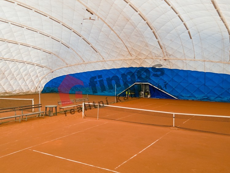 Prodej komerčního prostoru, 5 066 m² (9 z 12)