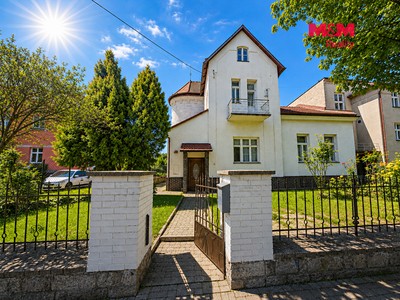 Haus zum Kauf, 205 m² (2 von 30)