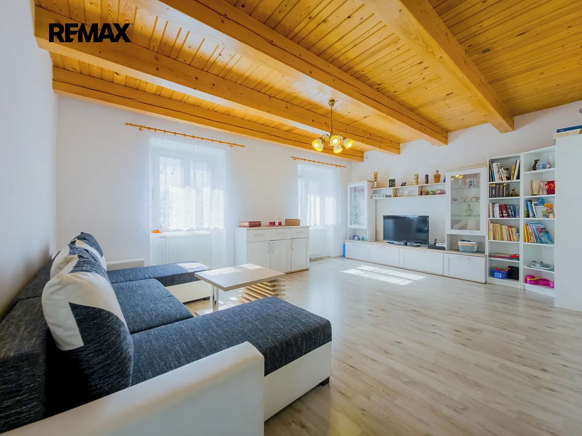 Prodej chalupy 222 m², pozemek 779 m²