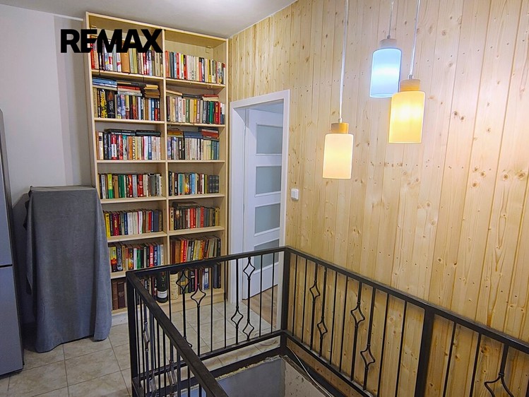 Комерційне приміщення на продаж, 4 517 м² (25 з 29)